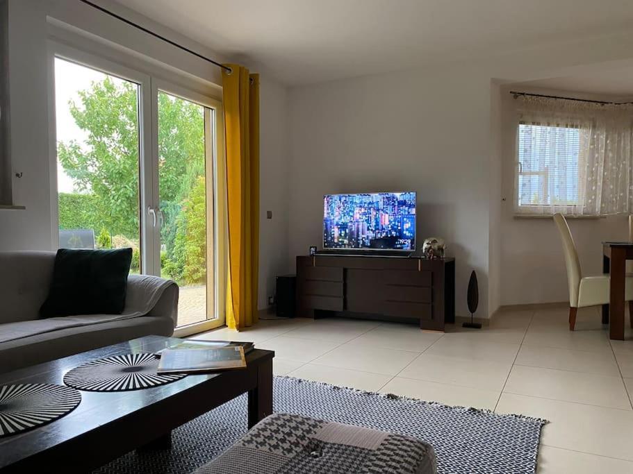 4 Bedroom Family House With Access To A Hot Tub Goczałkowice-Zdrój Exteriör bild