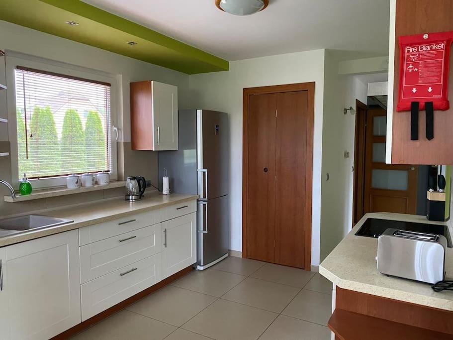 4 Bedroom Family House With Access To A Hot Tub Goczałkowice-Zdrój Exteriör bild